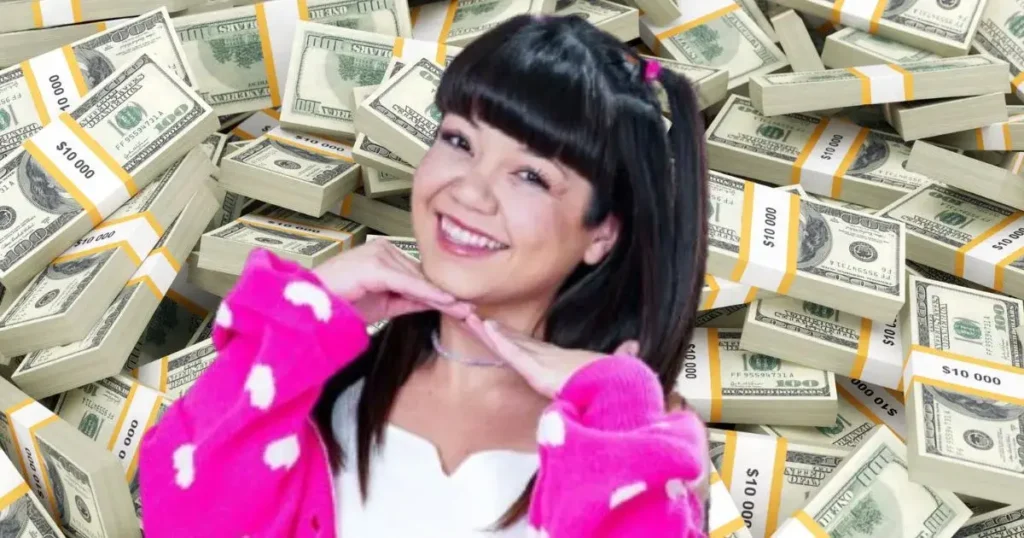 Mochi Mona’s Net Worth and Lifestyle