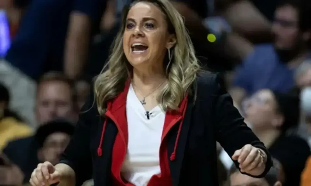 The Relationship Between Becky Hammon and Brenda Milano